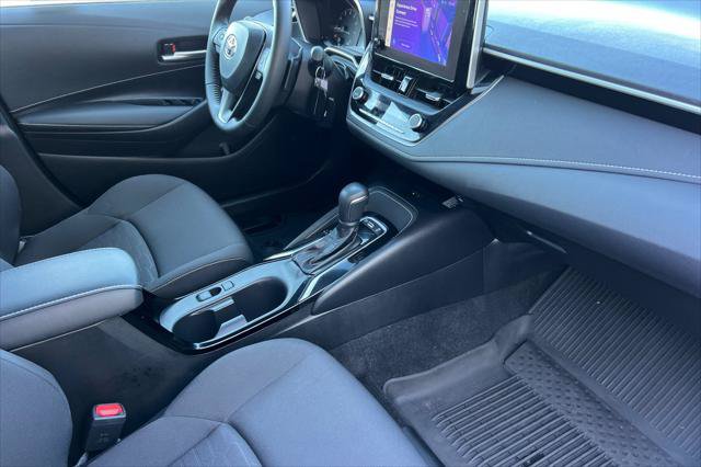 Certified 2025 Toyota Corolla SE w/ SE Package FWD image 16