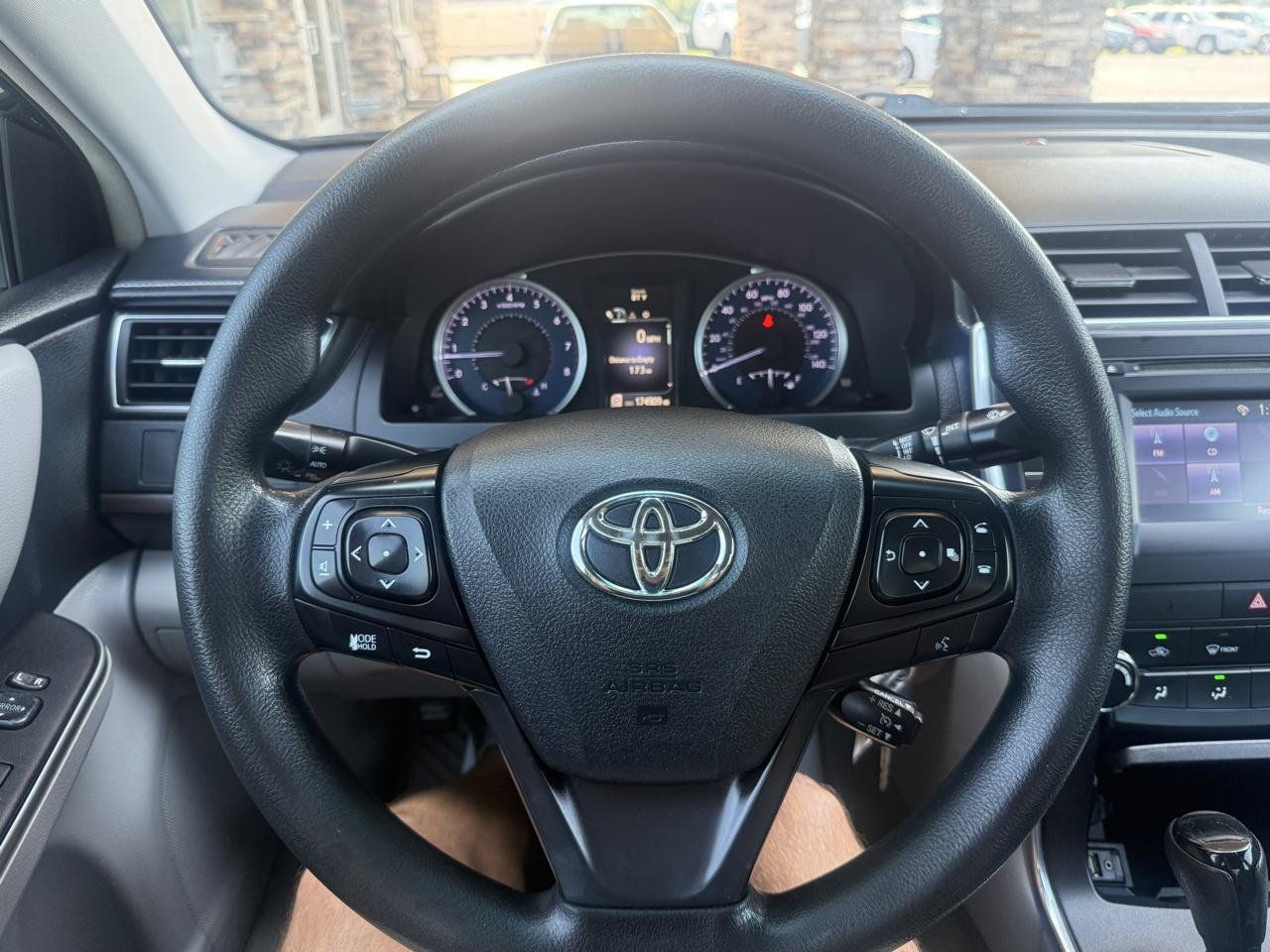 Used 2017 Toyota Camry LE FWD image 22