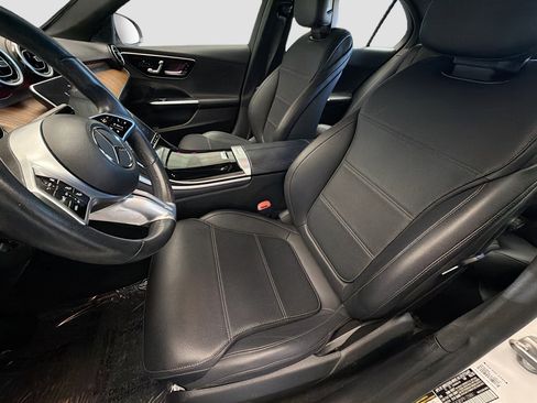 Used 2023 Mercedes-Benz C 300 Sedan image 11