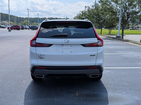 Used 2025 Honda CR-V Sport image 4