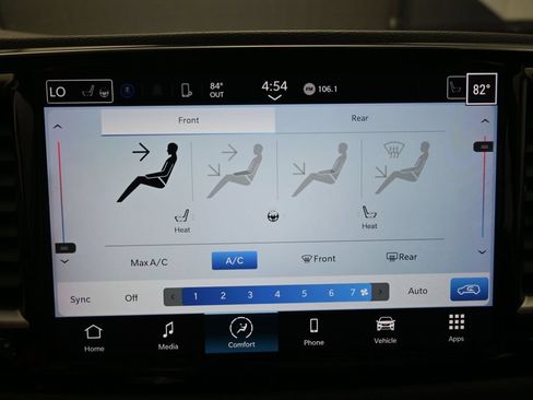Used 2023 Chrysler Pacifica Touring-L FWD image 14