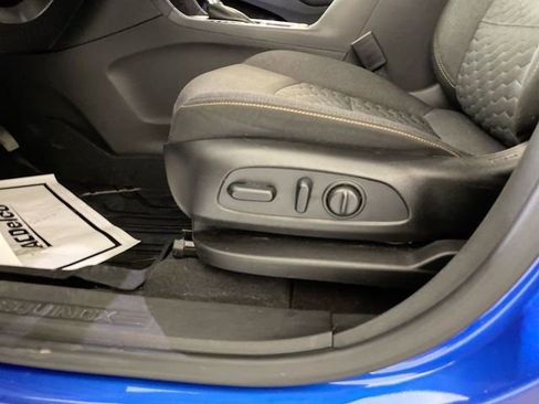 Used 2019 Chevrolet Equinox LT image 25