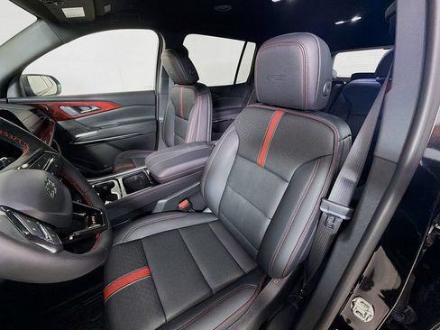 New 2026 Chevrolet Traverse RS w/ LPO, Floor Liner Package AWD/4WD image 11