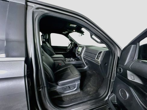 Used 2021 Ford Expedition Max XLT RWD image 34