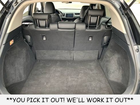 Used 2021 Honda HR-V EX-L image 9
