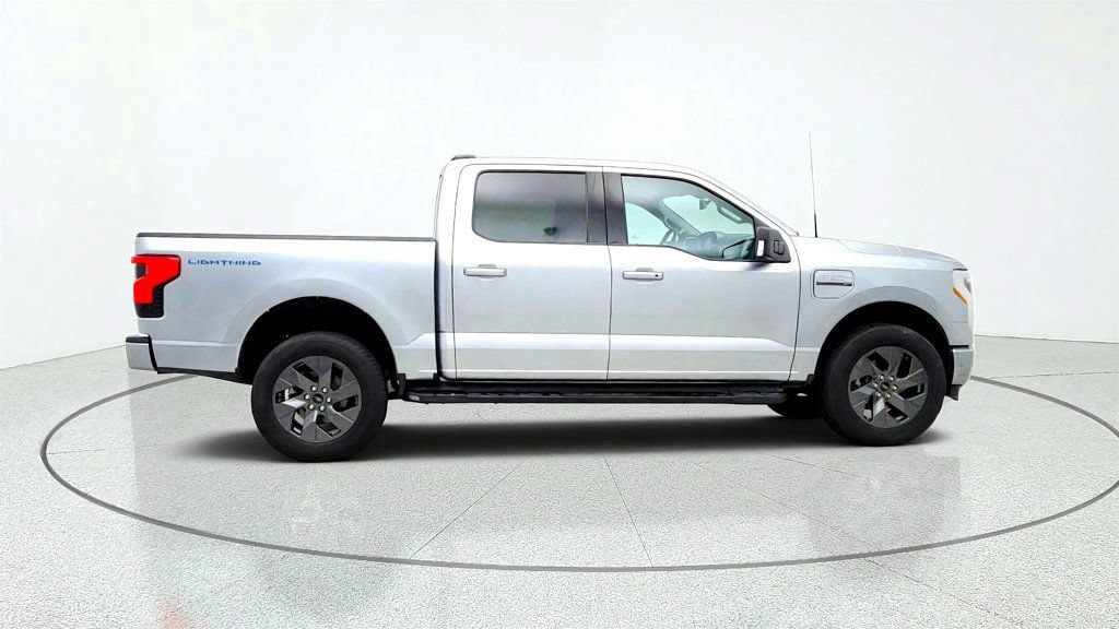 Used 2023 Ford F150 Lightning XLT w/ Equipment Group 312A High AWD/4WD image 4