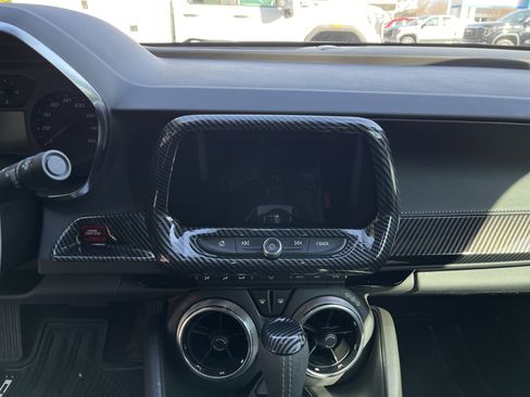 Used 2024 Chevrolet Camaro LT image 28