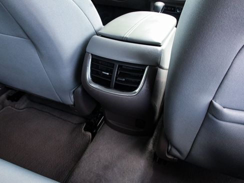 Used 2024 Chevrolet Malibu LT FWD image 33