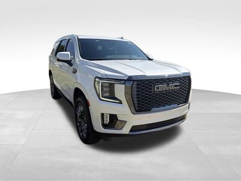 Used 2024 GMC Yukon Denali Ultimate AWD/4WD image 1
