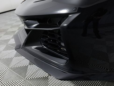 Used 2023 Chevrolet Corvette Z06 RWD image 12