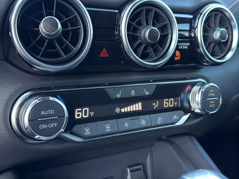 New 2025 Nissan Sentra SR image 27