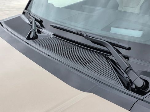 Used 2024 Lexus GX 550 image 31