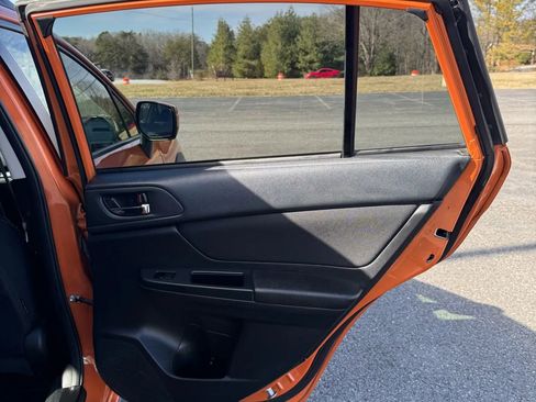 Used 2013 Subaru Crosstrek 2.0i Premium image 40