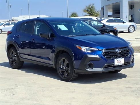 Used 2026 Subaru Crosstrek 2.5i image 3