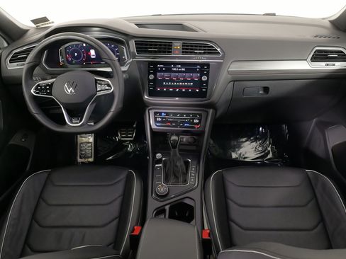 Used 2024 Volkswagen Tiguan SEL R-Line AWD/4WD image 41