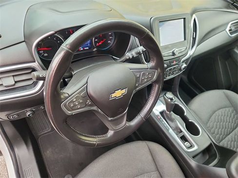 Certified 2020 Chevrolet Equinox LT image 10