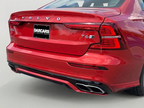 Used 2019 Volvo S60 T6 R-Design AWD/4WD image 10