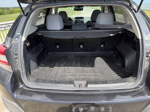 Used 2019 Subaru Crosstrek 2.0i Premium image 16