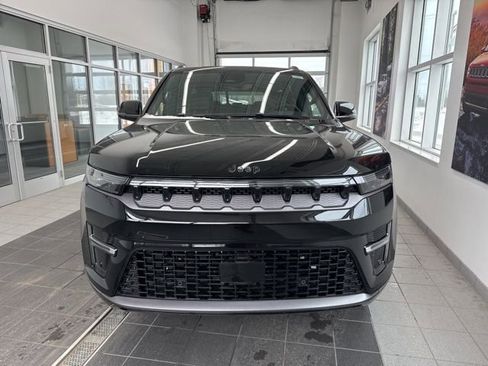 New 2026 Jeep Grand Wagoneer Limited image 2