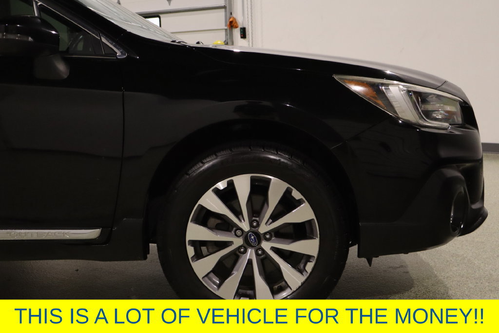 Used 2018 Subaru Outback 3.6R Touring w/ Popular Package #3 AWD/4WD image 12
