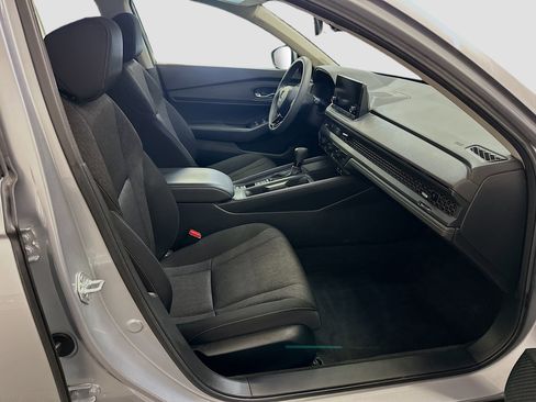 Used 2023 Honda Accord EX image 31
