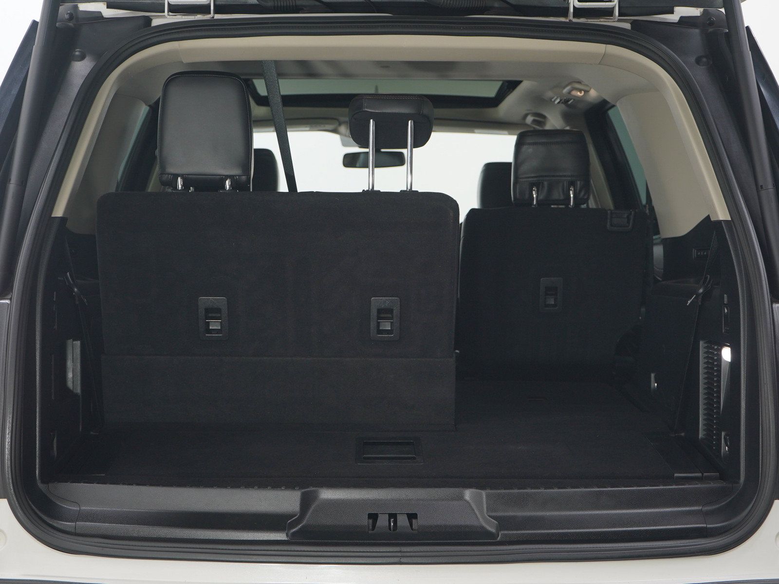 Used 2020 Ford Expedition Platinum AWD/4WD image 11