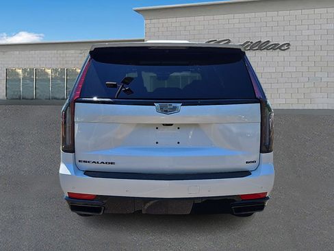 Certified 2024 Cadillac Escalade Sport Platinum w/ LPO, ONYX Package AWD/4WD image 5