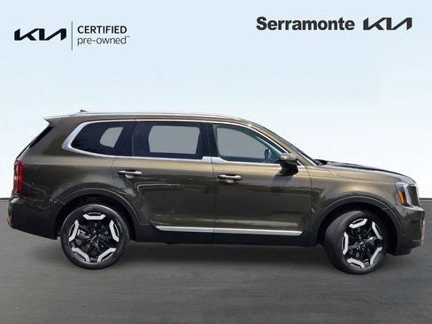 Certified 2023 Kia Telluride S FWD image 3