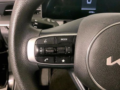 Used 2025 Kia K5 LXS FWD image 18
