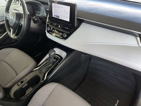 Used 2024 Toyota Corolla SE image 28