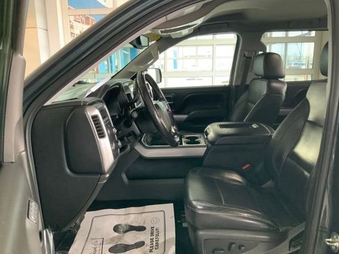 Used 2017 Chevrolet Silverado 1500 LTZ Z71 w/ LTZ Plus Package image 12