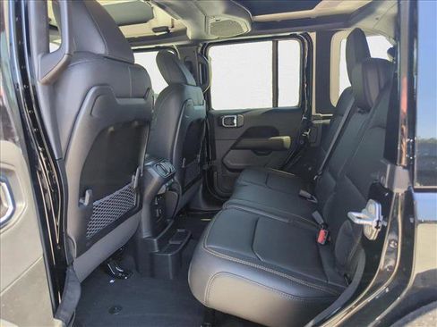 New 2025 Jeep Wrangler Unlimited Rubicon 392 AWD/4WD image 17
