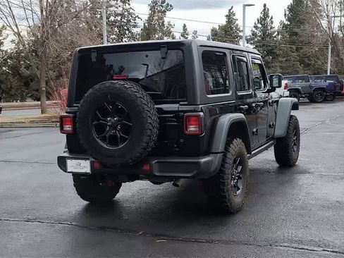 Used 2024 Jeep Wrangler Willys image 8