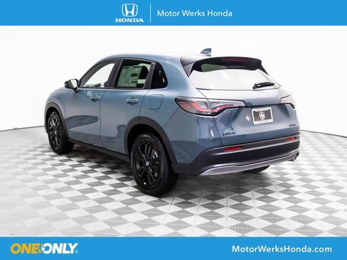 New 2026 Honda HR-V Sport image 3