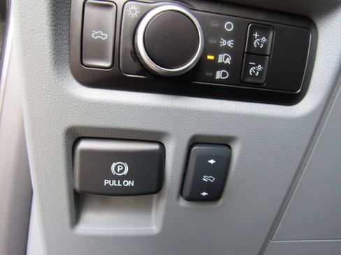 Certified 2025 Ford F150 Lightning XLT AWD/4WD image 14