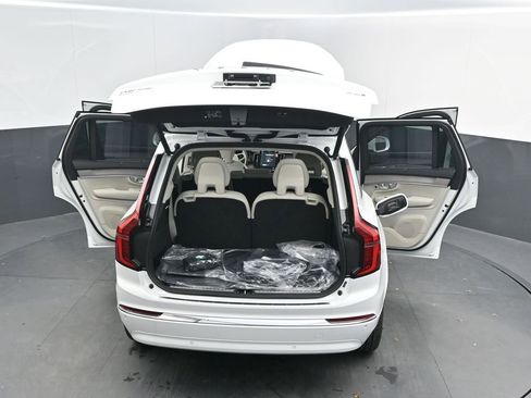 New 2026 Volvo XC90 B6 Ultra w/ Protection Package Premier AWD/4WD image 33