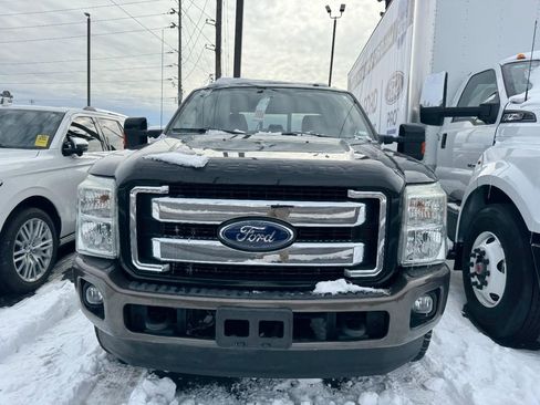Used 2016 Ford F350 King Ranch w/ FX4 Off-Road Package image 2