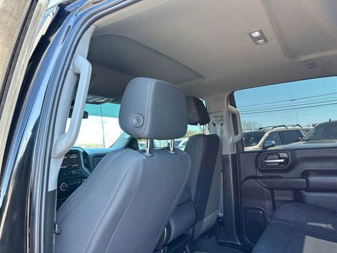 Used 2024 Chevrolet Silverado 2500 Custom AWD/4WD image 22