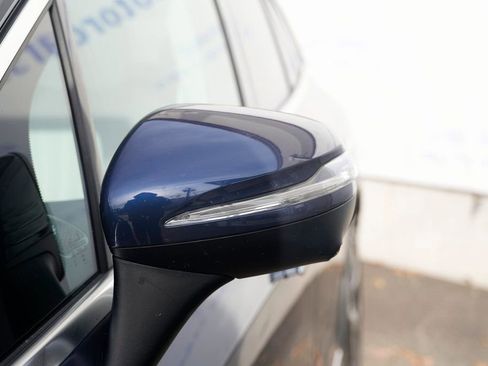 Used 2023 Mercedes-Benz EQE 500 4MATIC SUV image 10