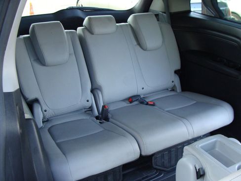 Used 2019 Honda Odyssey EX-L image 13