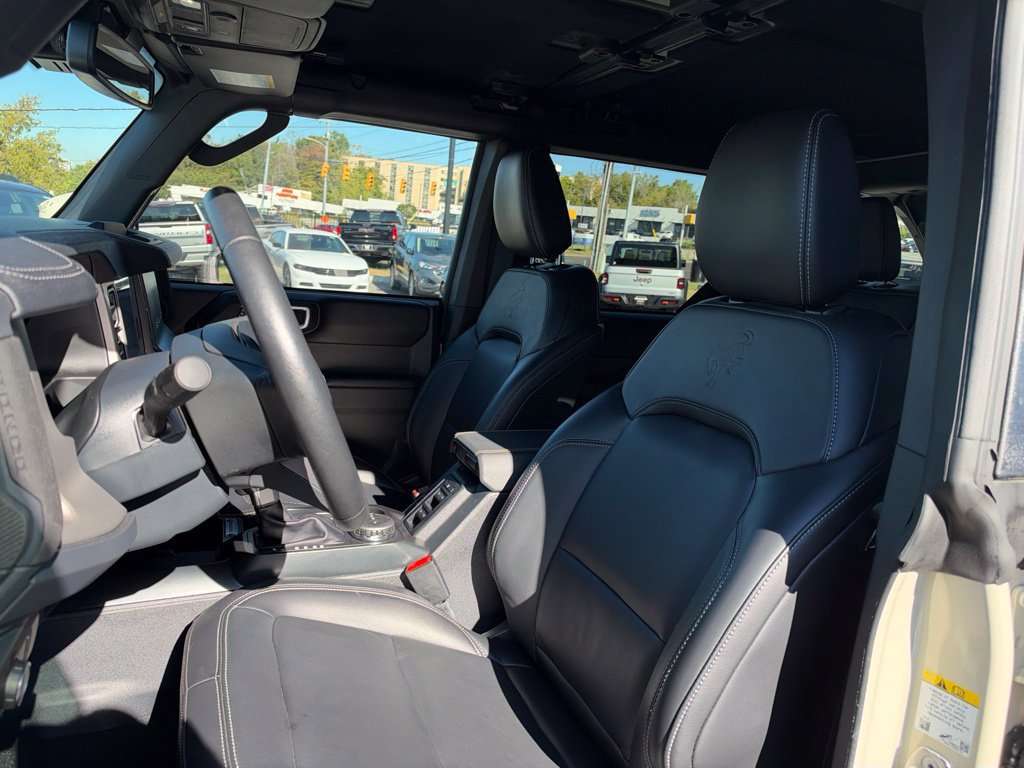 Used 2026 Ford Bronco Outer Banks AWD/4WD image 13