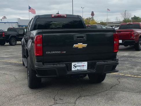 Used 2018 Chevrolet Colorado W/T w/ Custom Special Edition AWD/4WD image 7