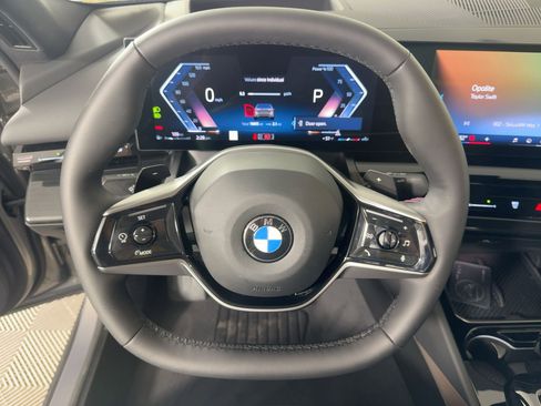 Certified 2025 BMW 530i image 18