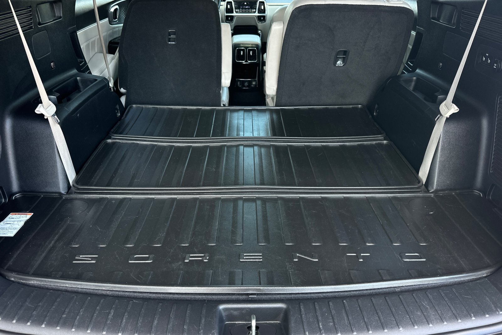 Used 2023 Kia Sorento SX Prestige w/ Panoramic Sunroof Package AWD/4WD image 18