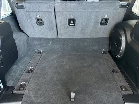 Used 2023 Jeep Wrangler Unlimited AWD/4WD image 17