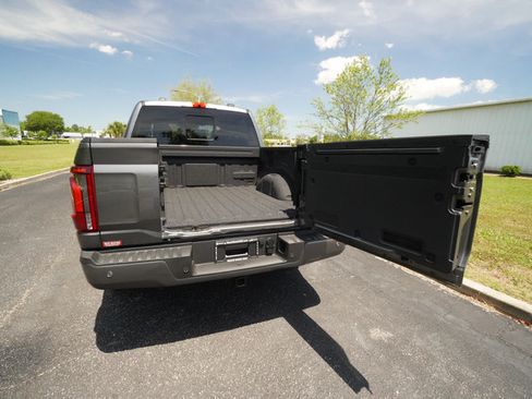 Used 2025 Ford F150 Platinum w/ Equipment Group 702A High AWD/4WD image 12