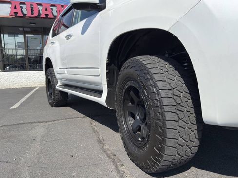 Used 2010 Lexus GX 460 Premium AWD/4WD image 33