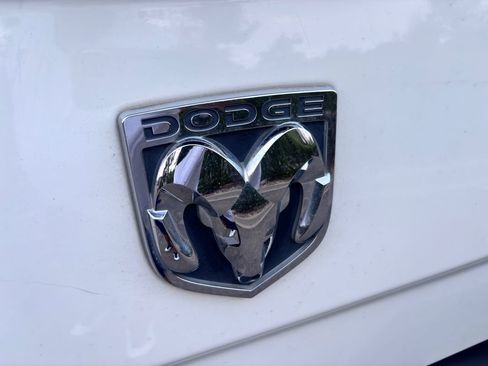 Used 2009 Dodge Ram 1500 Truck SLT AWD/4WD image 11