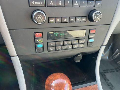 Used 2005 Buick LaCrosse CXL image 28