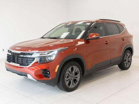 Used 2024 Kia Seltos S FWD image 6